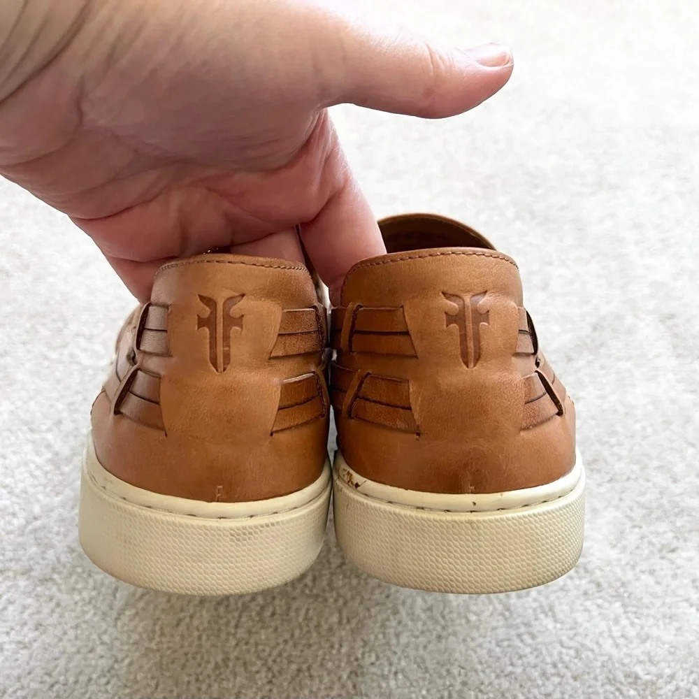 FRYE Leather Slip-On Shoes - Ivy Huarache Size 11M Trendy Stylish Effortless - Picture 4 of 8